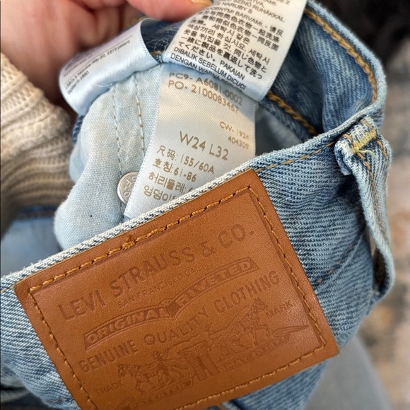 Levi’s rib cage wide leg jeans - Picture 6 of 6